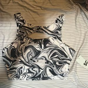 SO SPORTY CUTOUT BLACK WHITE